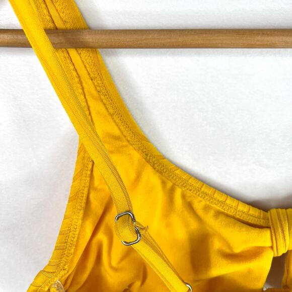 Xhilaration Mustard Yellow Ribbed Tie Knot Bikini Top Small - Picture 4 of 7